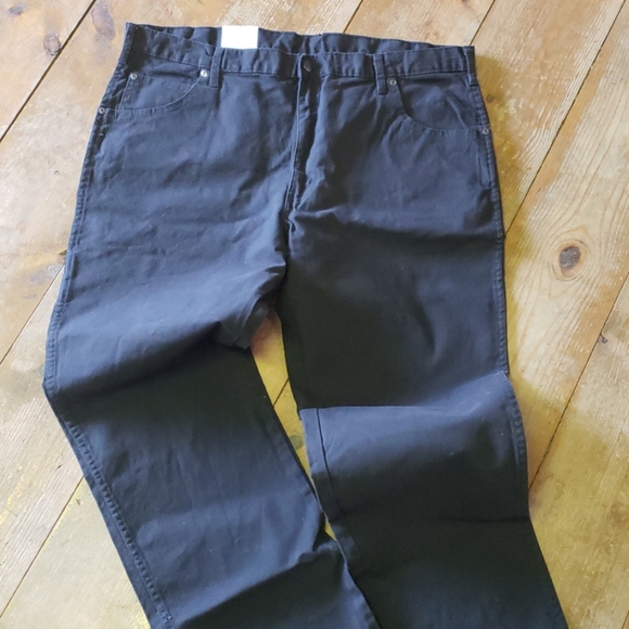 Men's Black Cargo Jeans - Picture 2 of 4